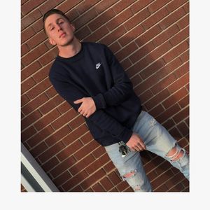 Meet your Posher, Bradley jj